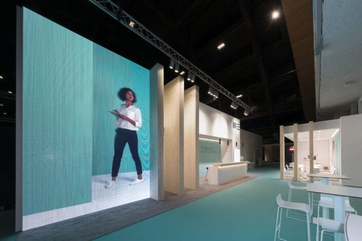 led videowall op beursstand Meubelbeurs Brussel