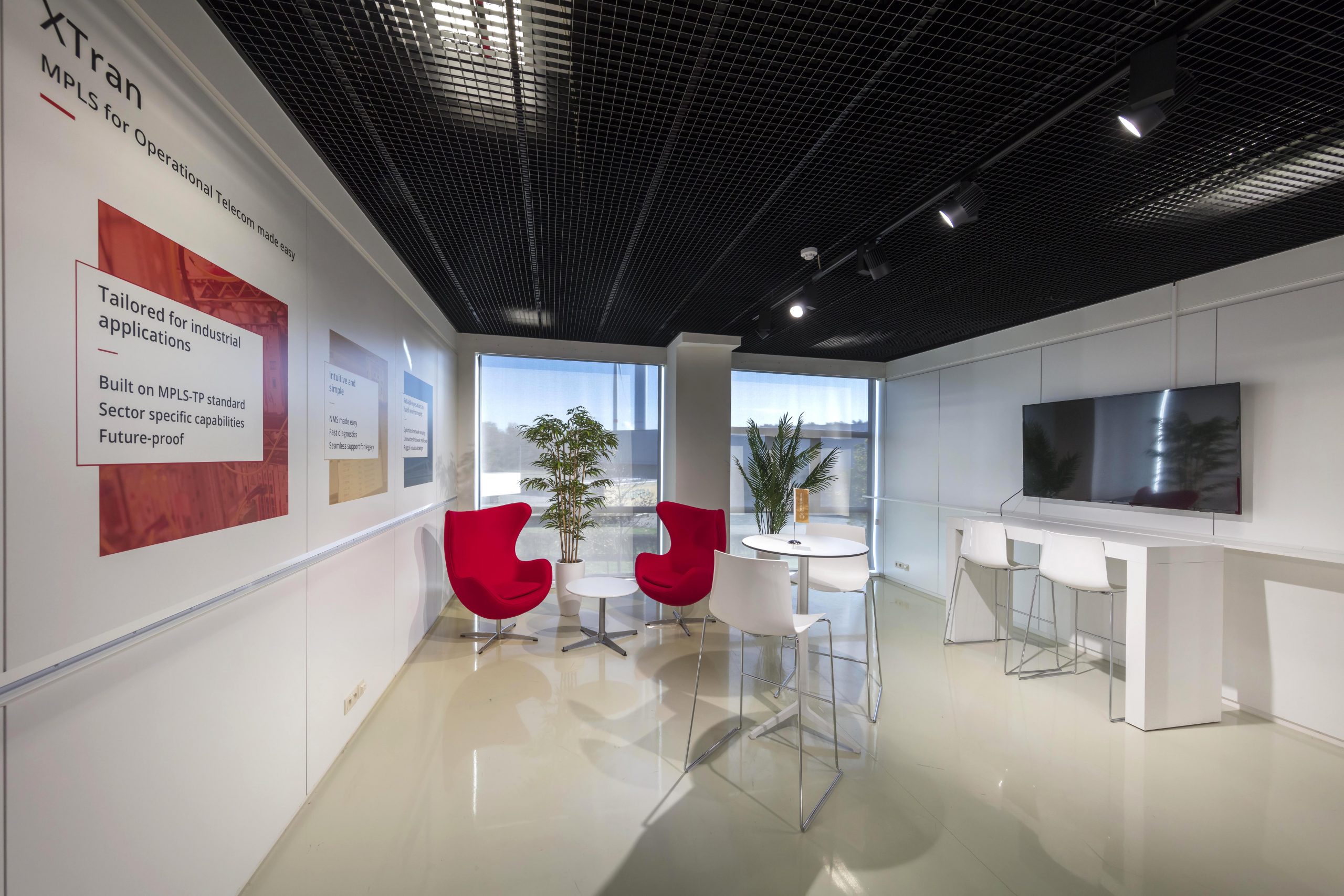interieurbouw showroom OTN systems ontvangstruimte