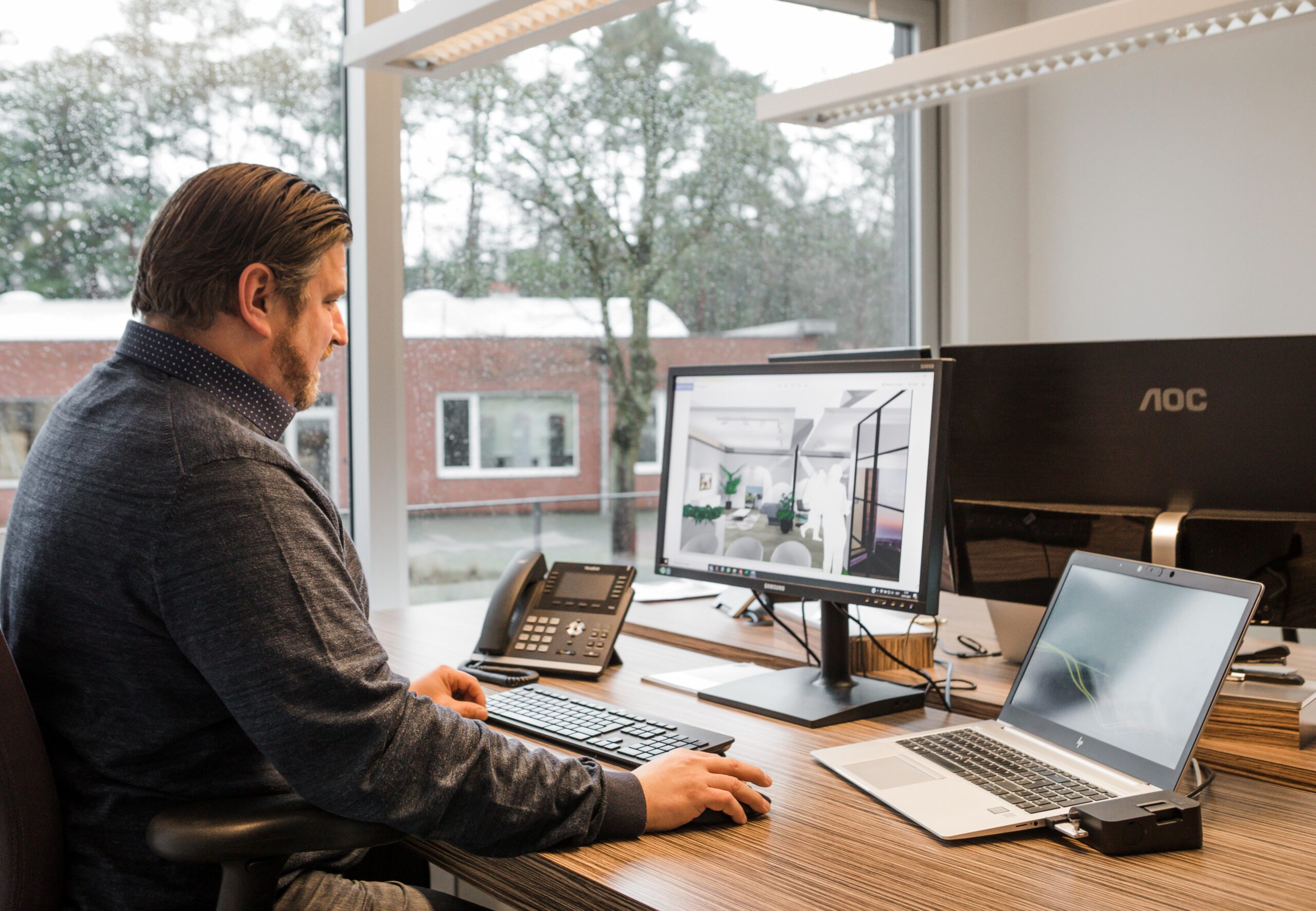 vertegenwoordiger van Expo Z aan het werk