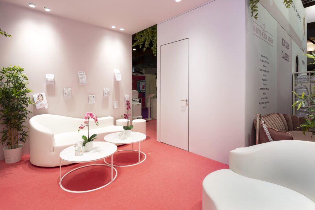 Of je nu gaat voor een houtbouw beursstand of een modulaire beursstand, bij Expo Z is elk ontwerp op maat.
