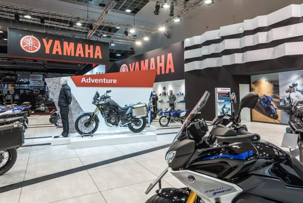 De ontwerpers van Expo Z houden rekening met de wensen, doelen en waarden van de klant. Beursstand Yamaha op Autosalon.
